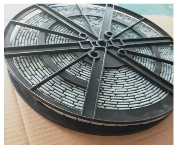 black wheel balance weights